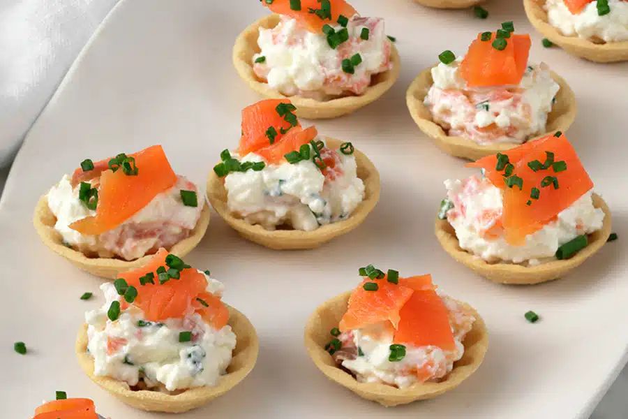 Cottage Cheese vs Mozzarella Taste, Nutrition, & Uses Compared